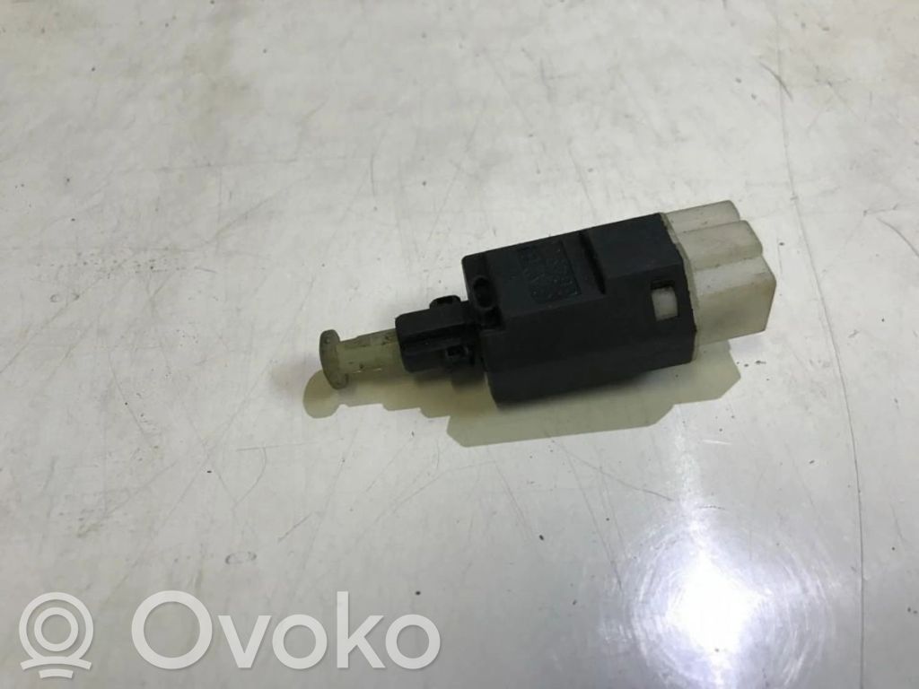 Mazda Xedos 6 Interruttore del pedale del freno 