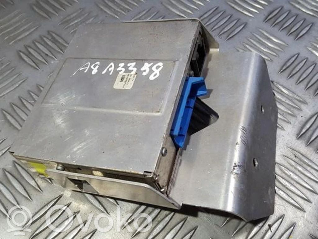 Audi A8 S8 D2 4D Unité / module navigation GPS 