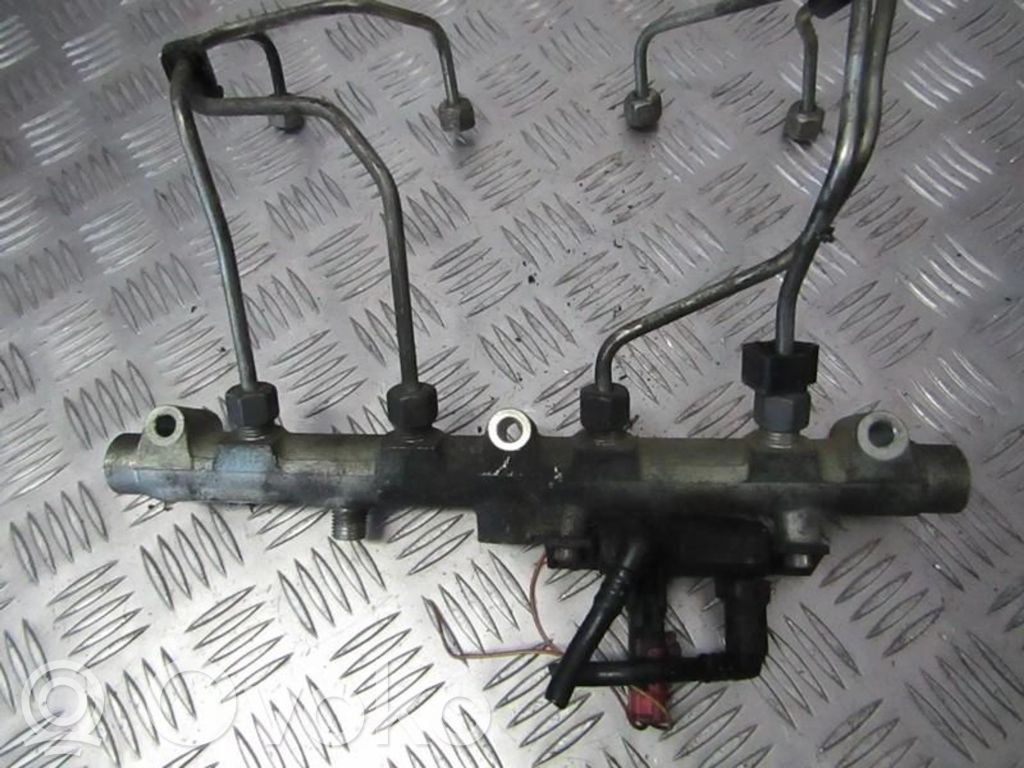 Peugeot 607 Linea principale tubo carburante