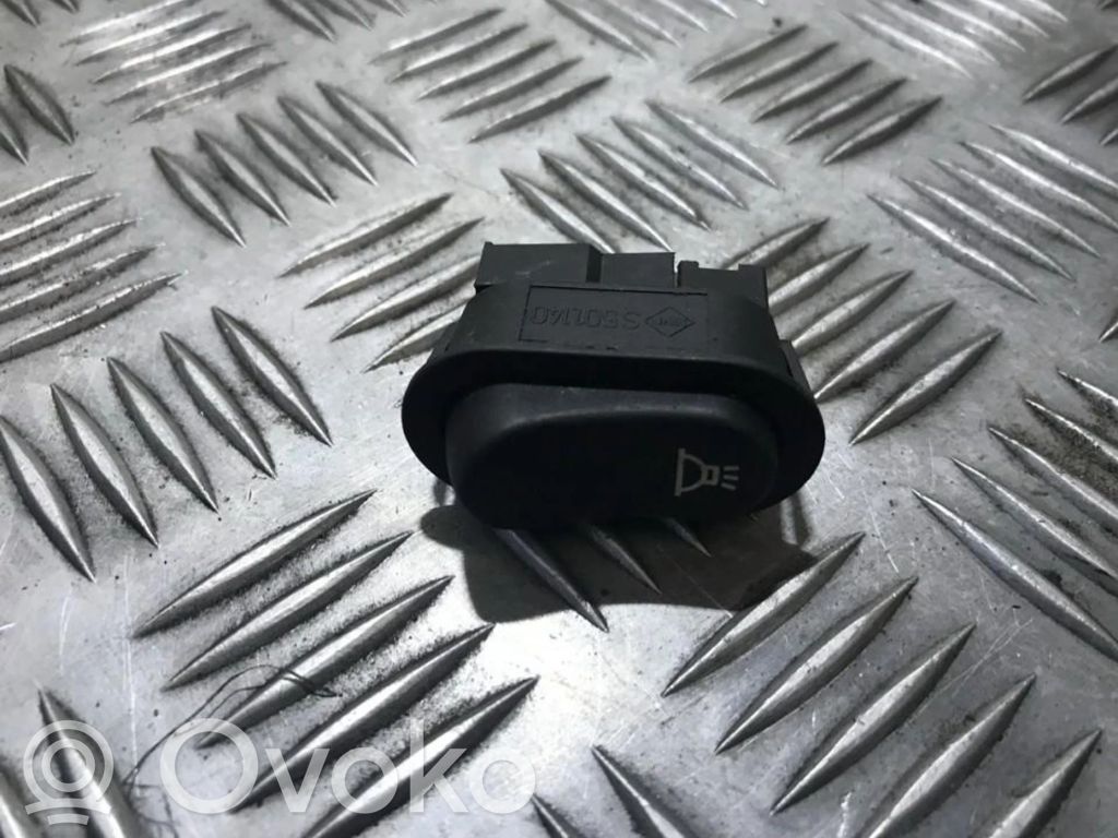 Saab 9000 CS Luz del asiento delantero 
