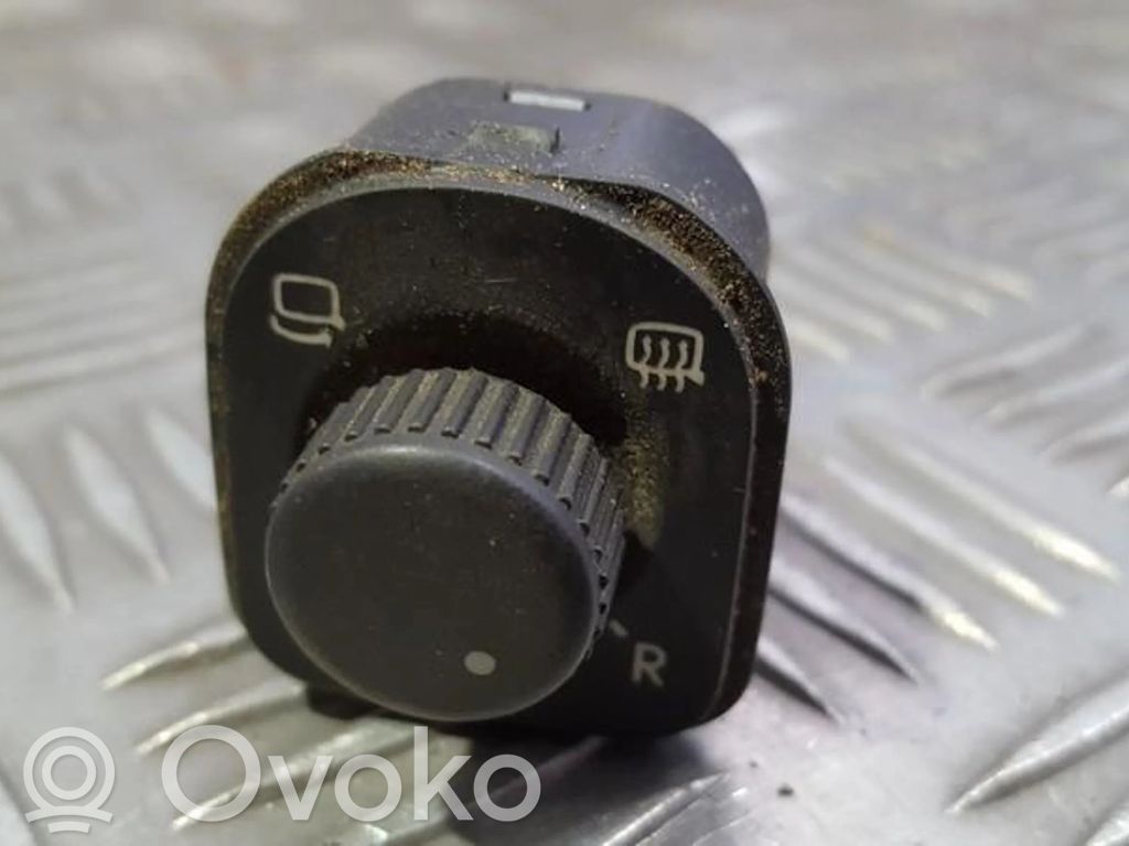 Volkswagen PASSAT B6 Interruttore specchietto retrovisore