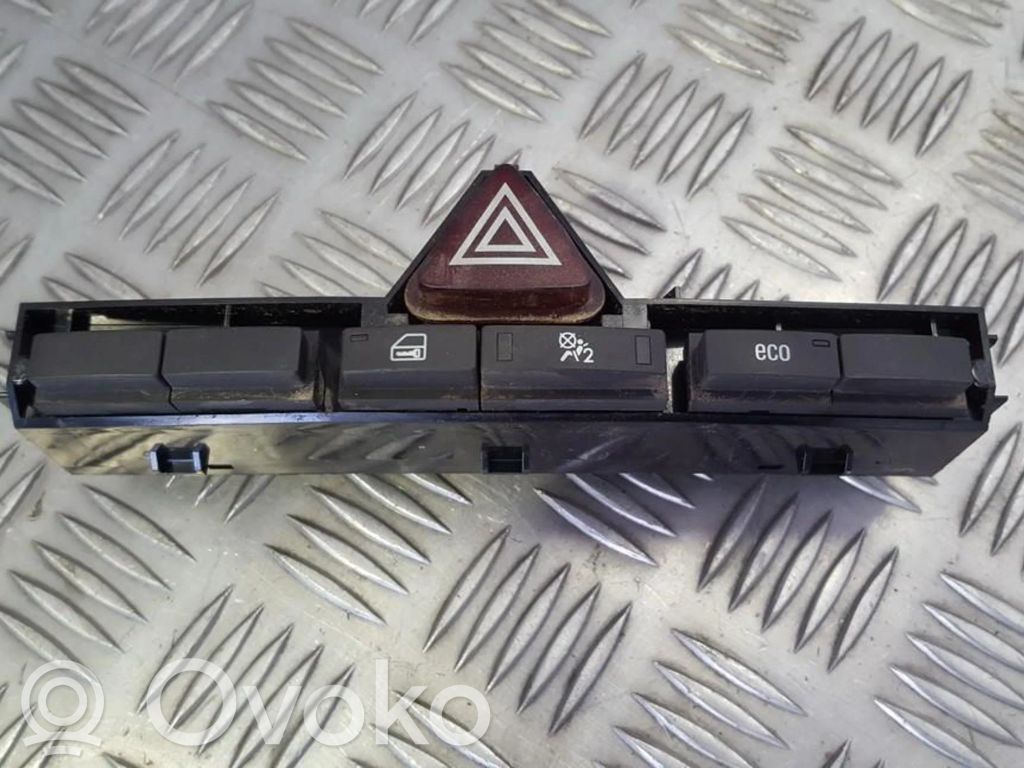 Opel Corsa D Hazard light switch 