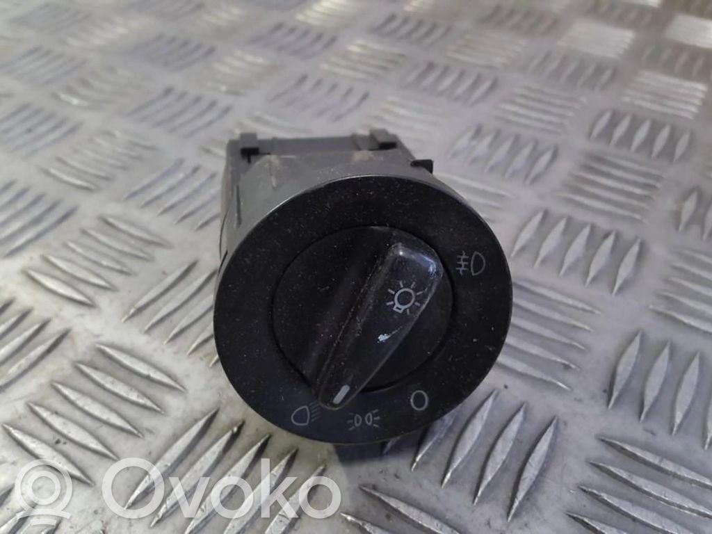Lichtschalter   1C0941531,1C0941531