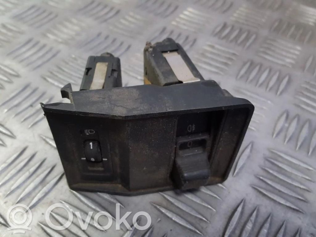 BMW 5 E34 Przełącznik świateł 