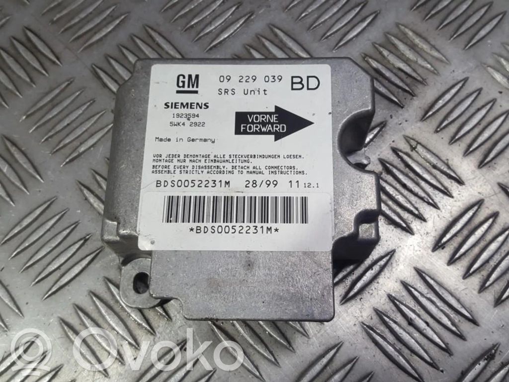 Opel Vectra B Unitate/modul de comandă airbaguri 