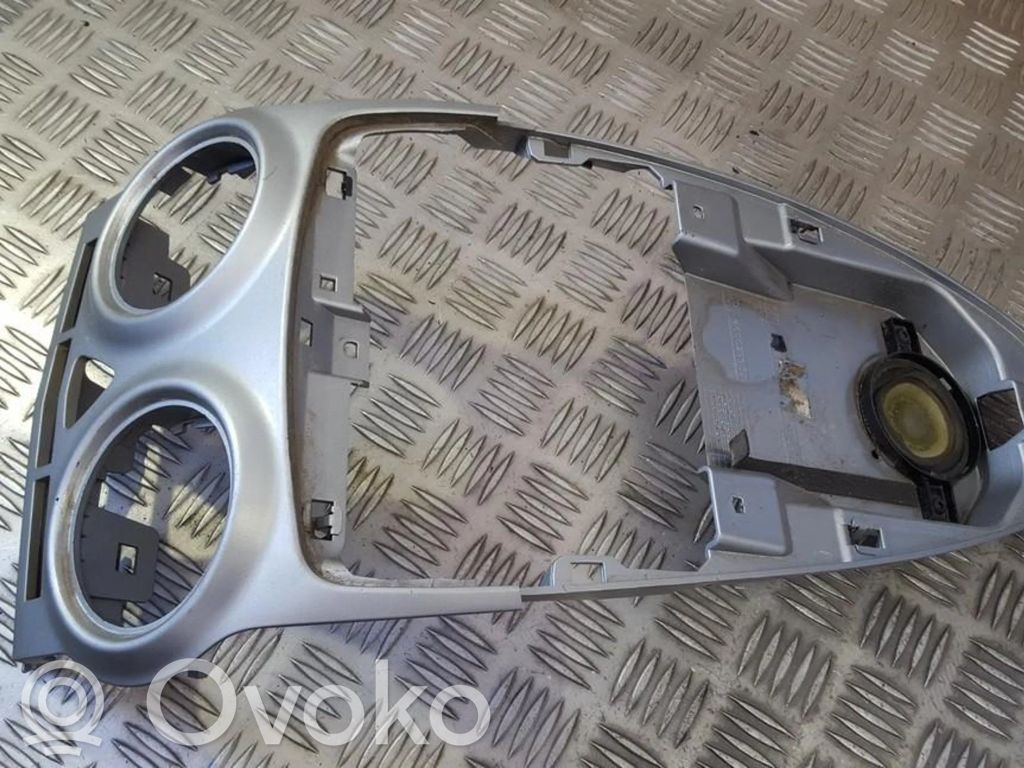 Opel Corsa D Altra parte interiore
