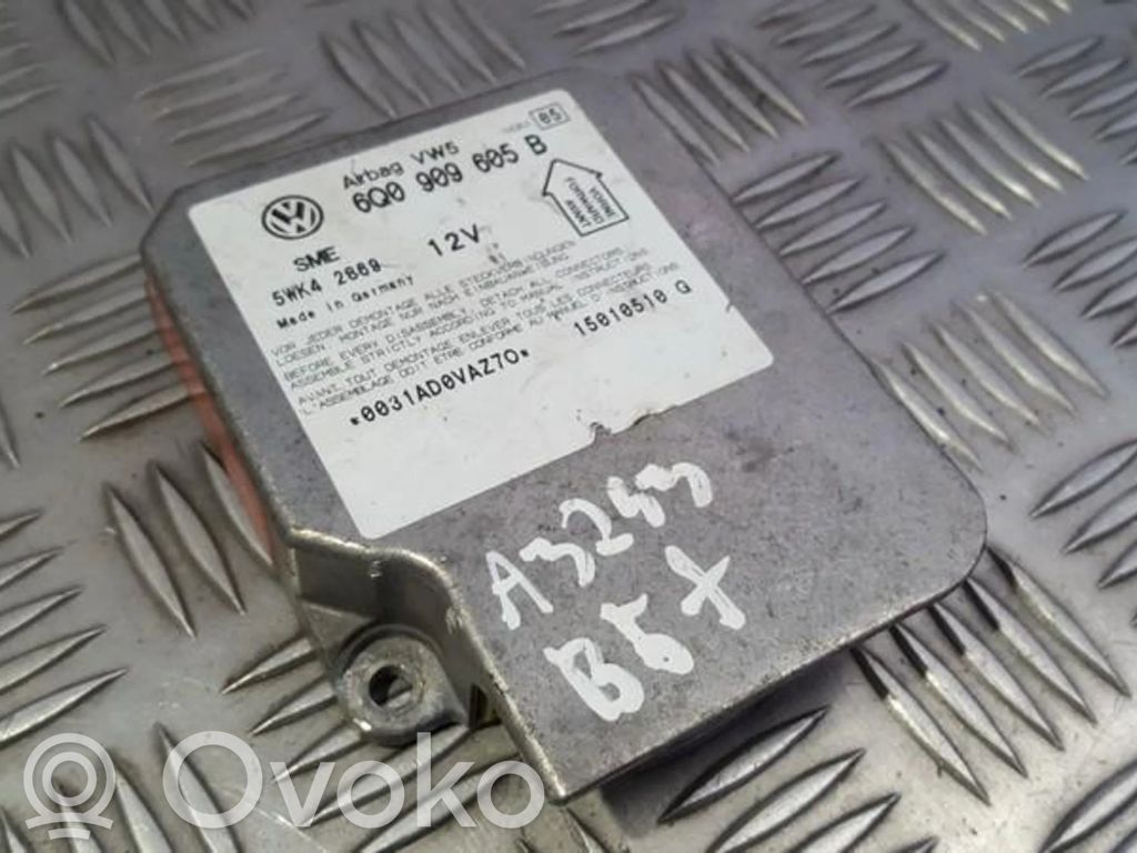Volkswagen PASSAT B5.5 Sterownik / Moduł Airbag 