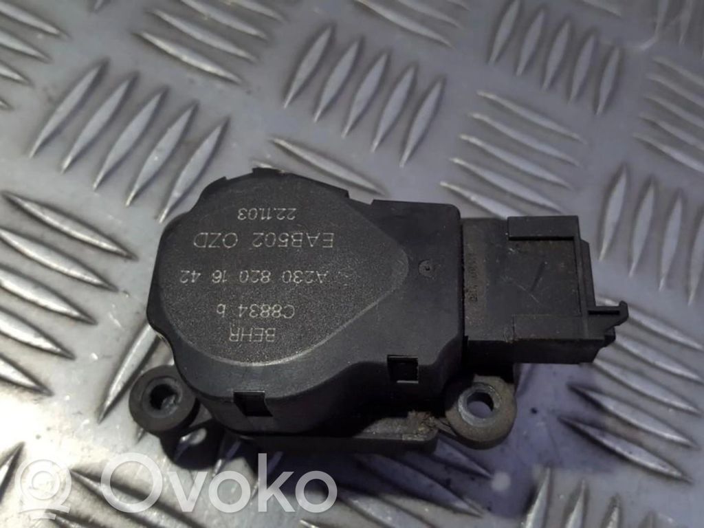 Mercedes-Benz CLK A209 C209 Motor/actuator clapetă aer 