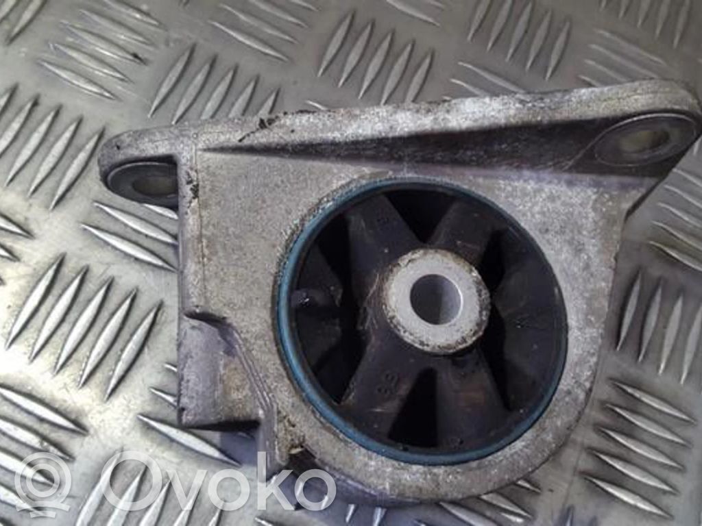 Mini One - Cooper R50 - 53 Suport tampon motor 