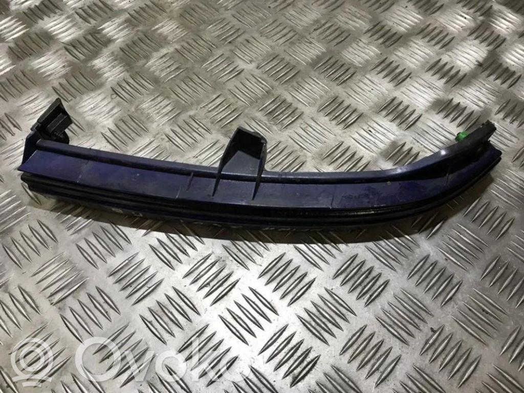 Opel Zafira A Ornament sub far 