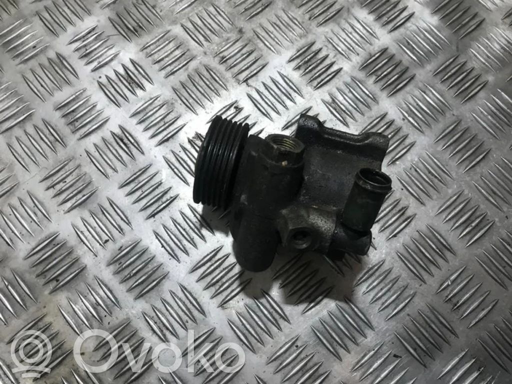 Ford Mondeo MK II Pompa servosterzo 
