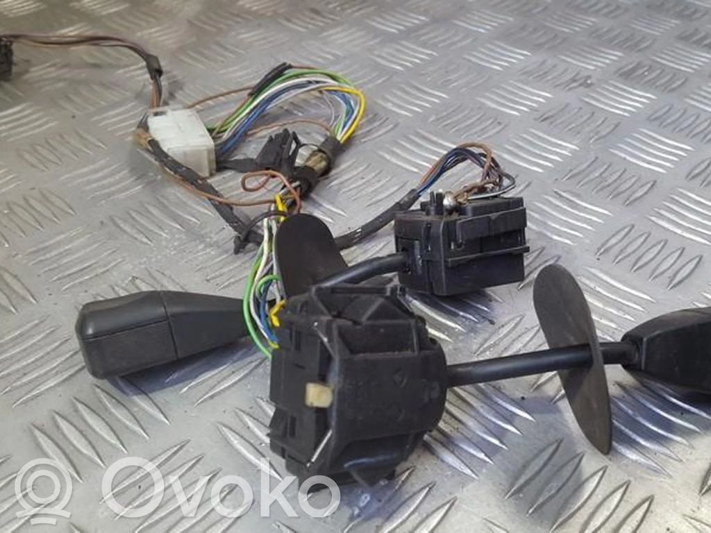 BMW 3 E36 Bloc semnalizator și ștergător parbriz