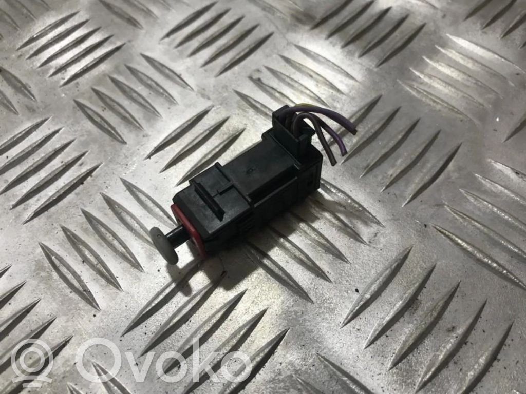 Sensor Bremspedal   55701395,869619858,55701395,869619858