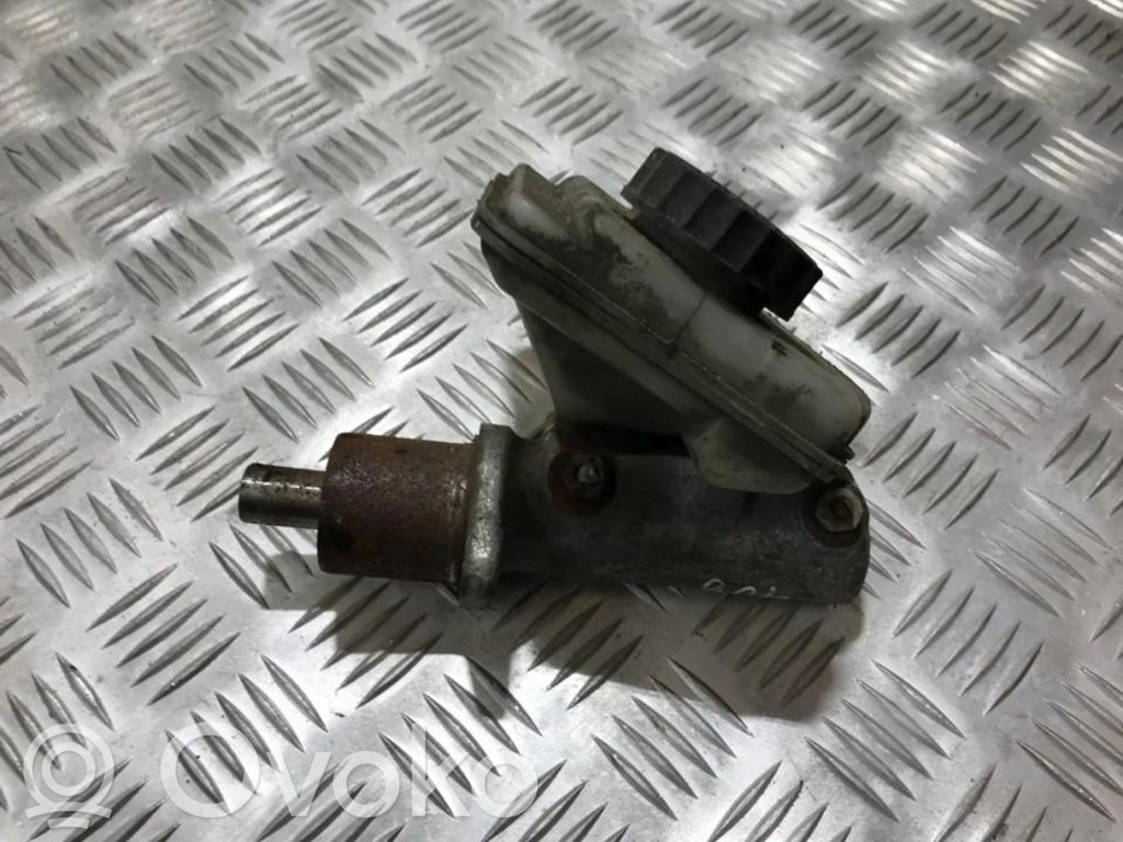 Peugeot 106 Cilindro de freno maestro 