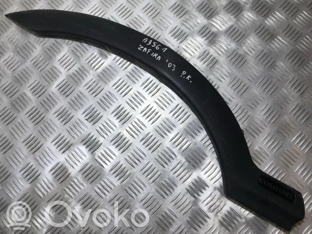 Opel Zafira A Ornament contur aripă față 