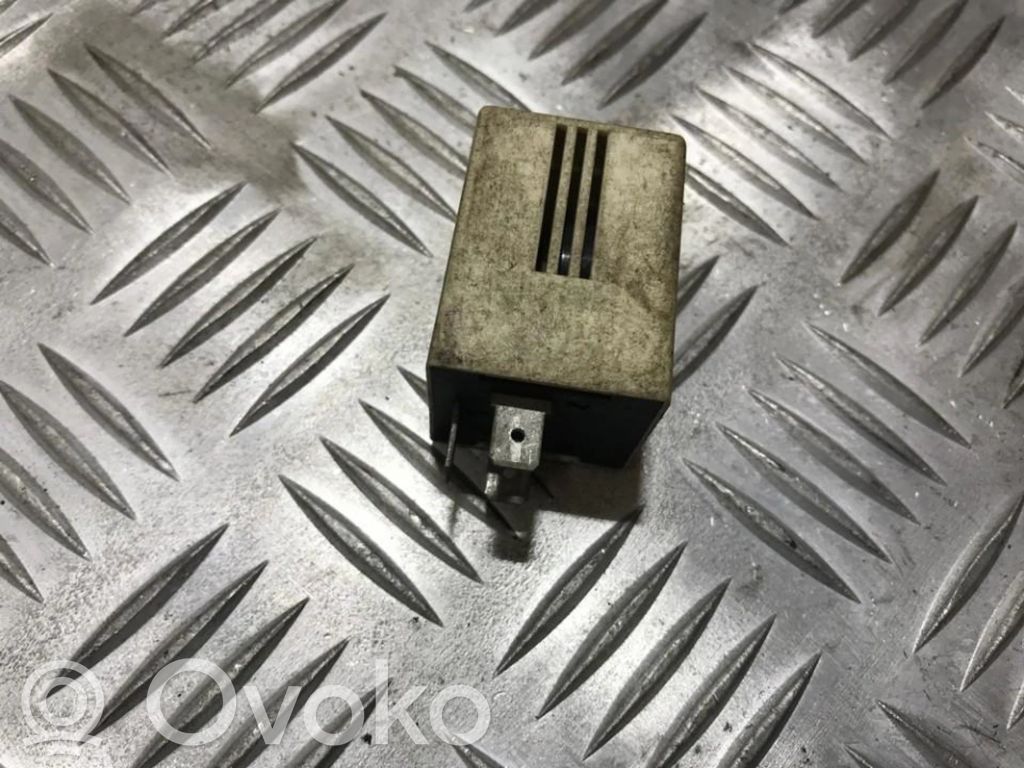 Alte relee   AVVACP3,AVVACP3