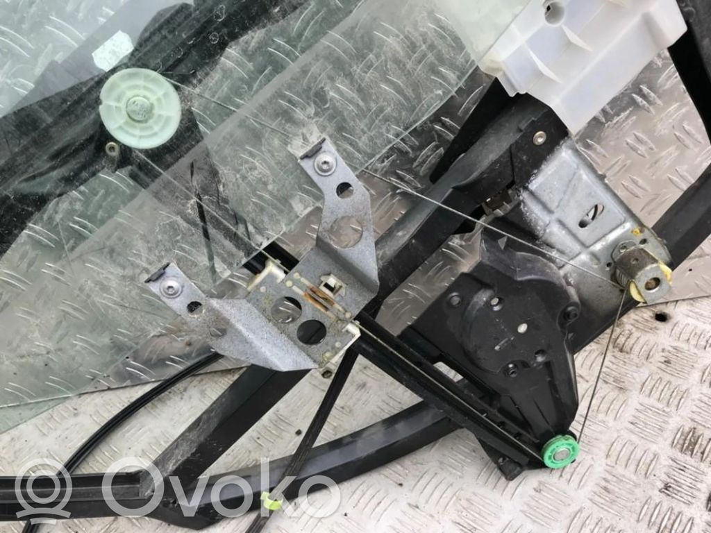 Audi A4 S4 B5 8D Macara ușă glisantă cu motor 