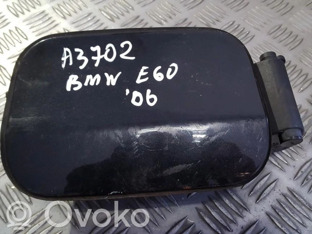 BMW 5 E60 E61 Klapka wlewu paliwa 