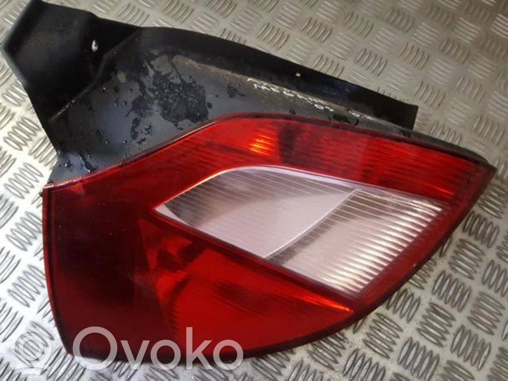 Takavalot   89398082,8200073236,8200073236,89398082