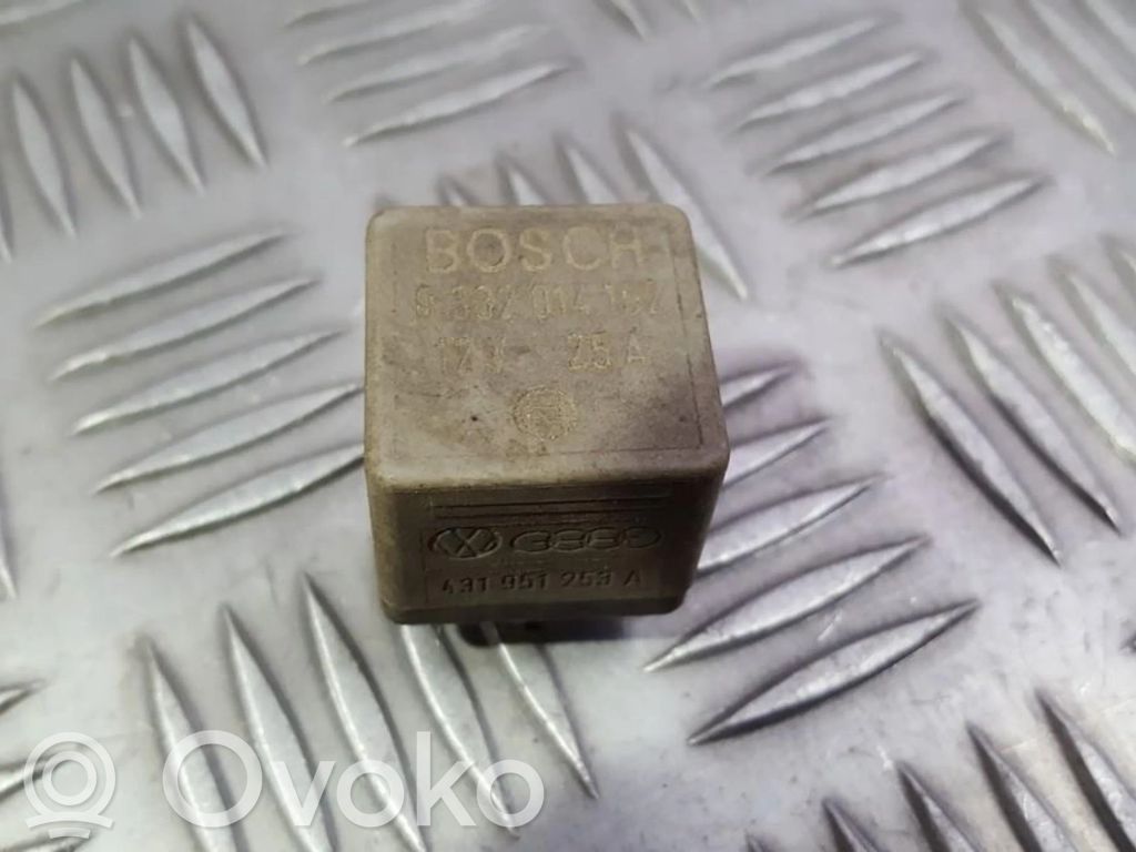 Audi 80 90 B2 Muu rele 