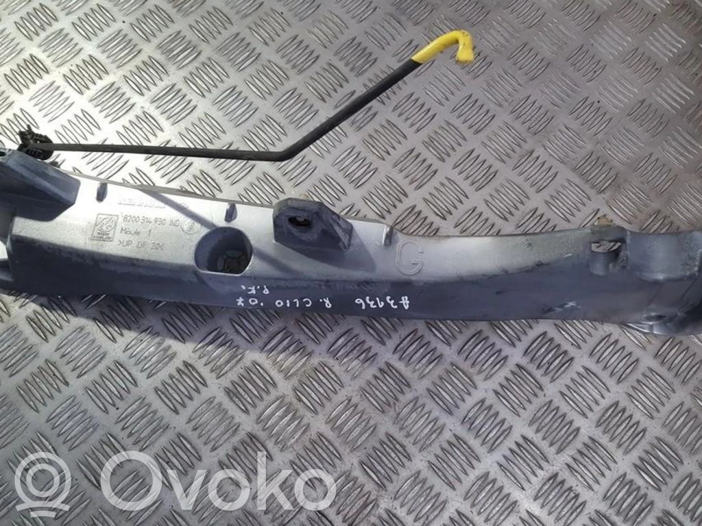 Renault Clio III Pas przedni 
