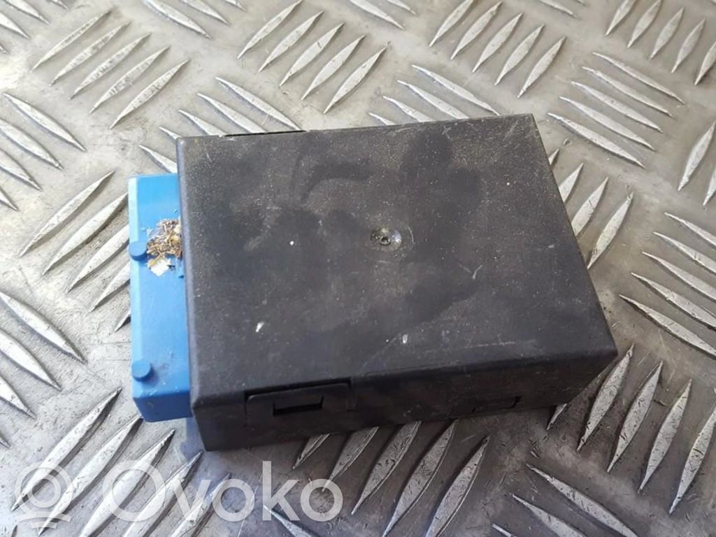 Moduł / Przekaźnik wycieraczek   61358359031,05012110,61358359031,61358359031