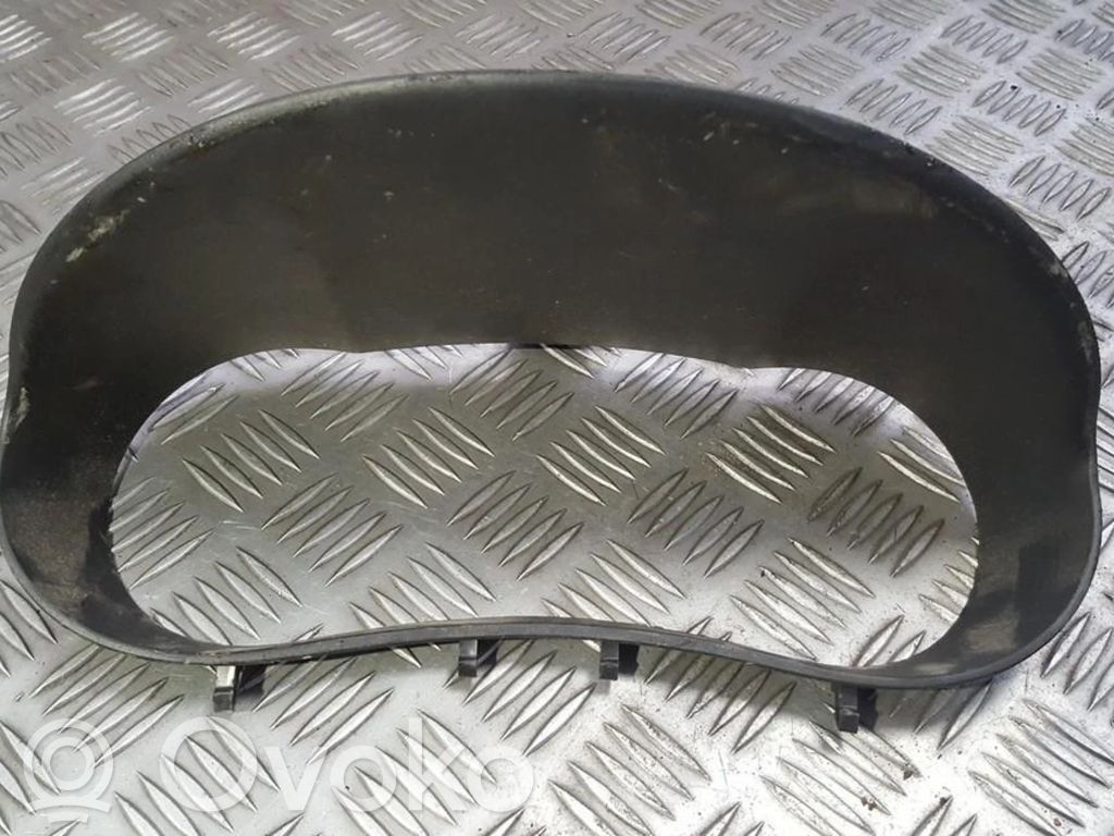 Renault Clio III Dashboard trim 
