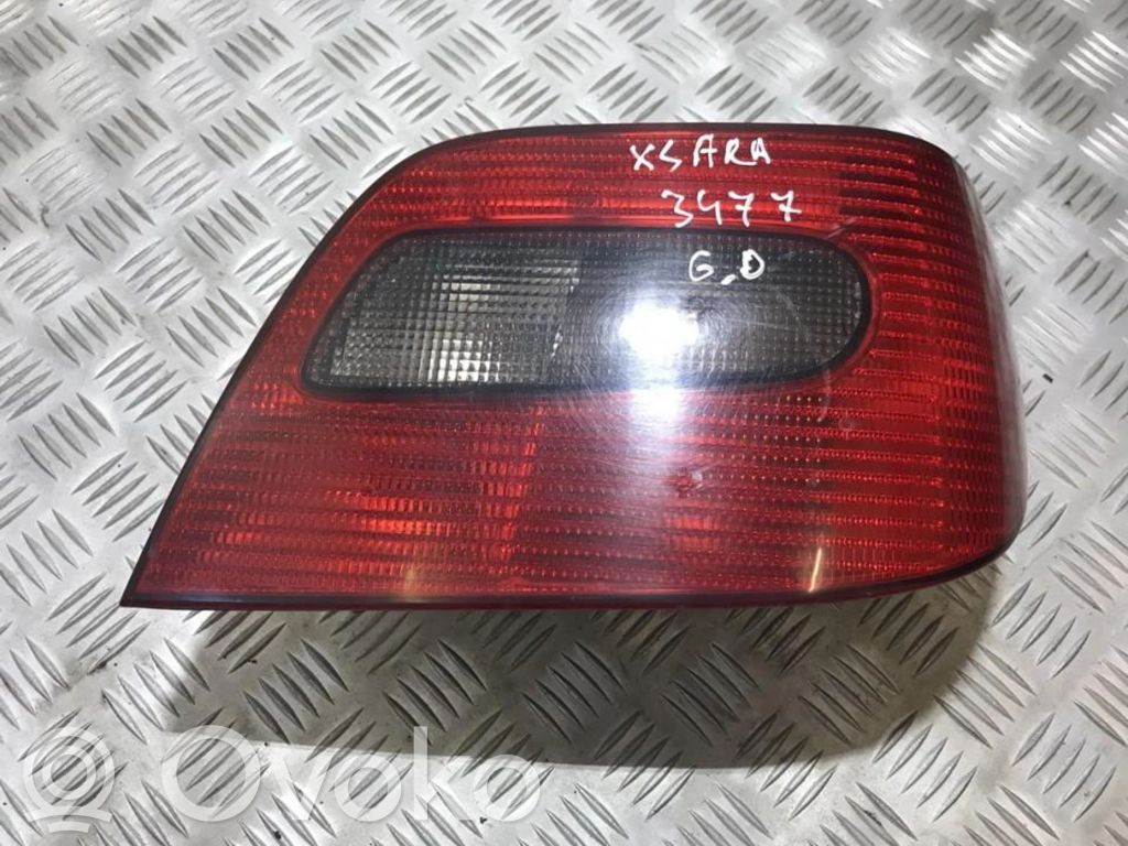 Lampa tylna