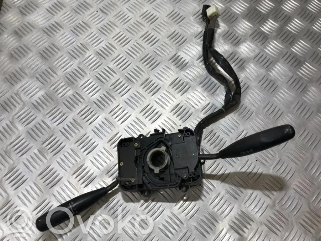 Interruptor/palanca de limpiador de luz de giro