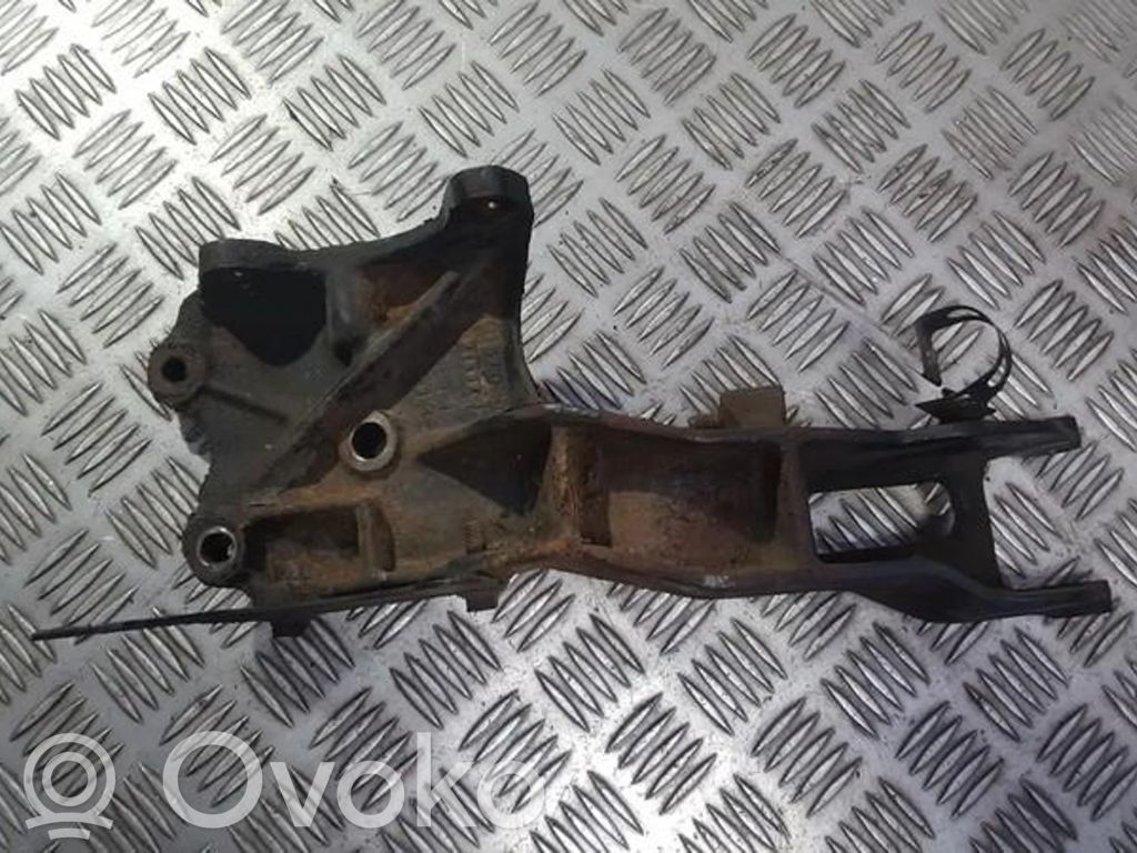Chevrolet Lumina Łapa / Mocowanie silnika 