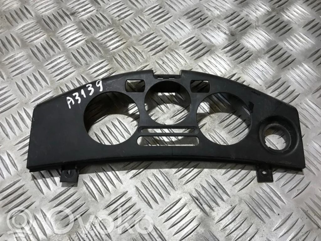 Nissan Micra Altra parte interiore 