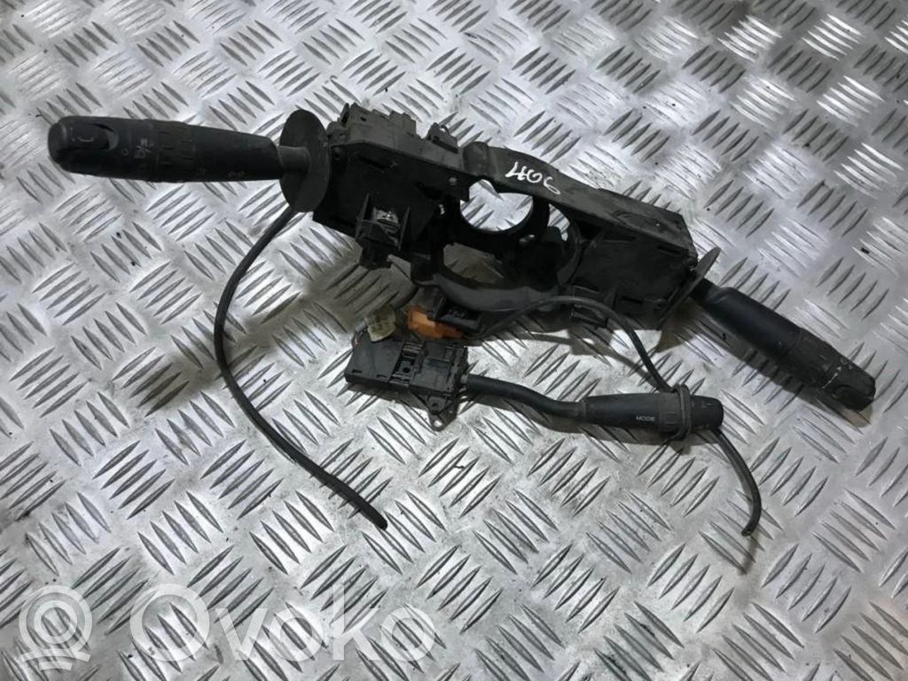 Peugeot 406 Leva/interruttore dell’indicatore di direzione e tergicristallo 