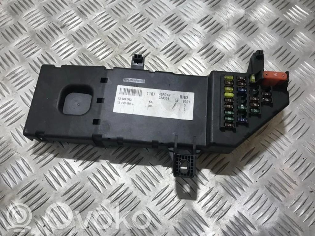 Opel Vectra C Module confort 