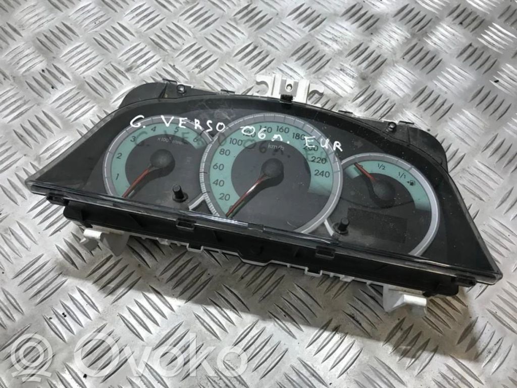 Toyota Corolla Verso AR10 Tachimetro (quadro strumenti)