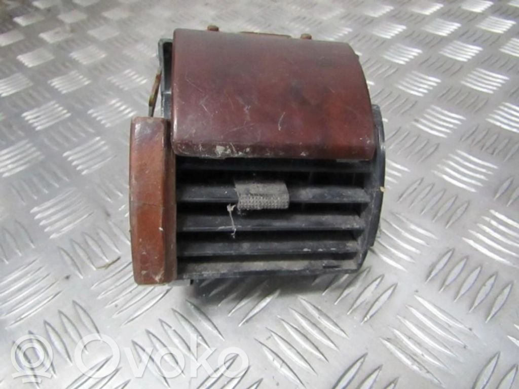 Volkswagen Phaeton Rejilla de ventilación central del panel 