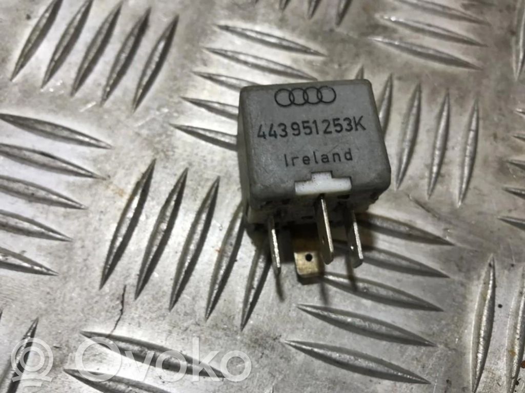 Otros relés   443951253K,899512,443951253K,899512
