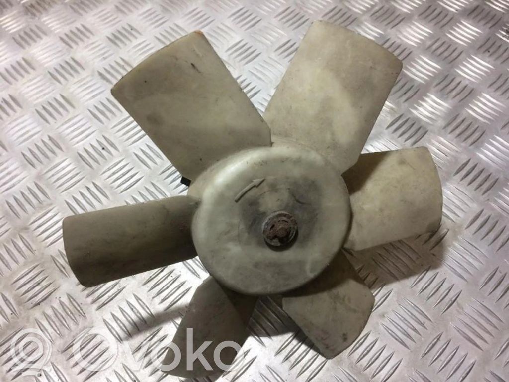 Volkswagen Golf III Convogliatore ventilatore raffreddamento del radiatore 