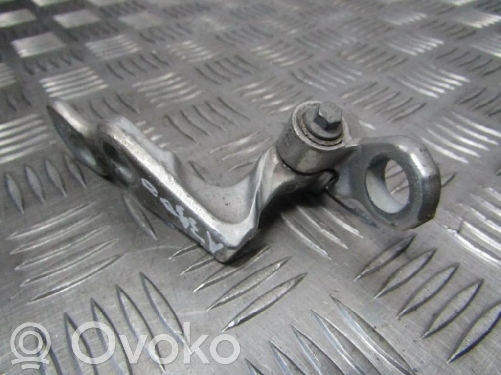 Ford Focus Bisagra superior puerta delantera