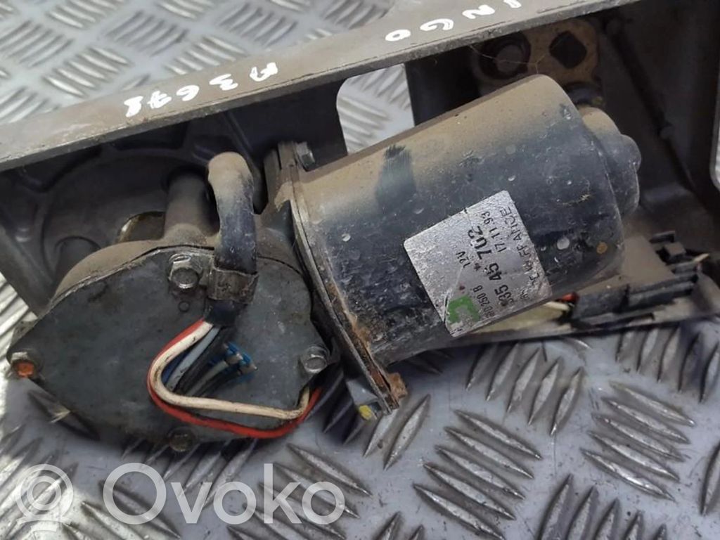 Renault Twingo I Wischermotor 