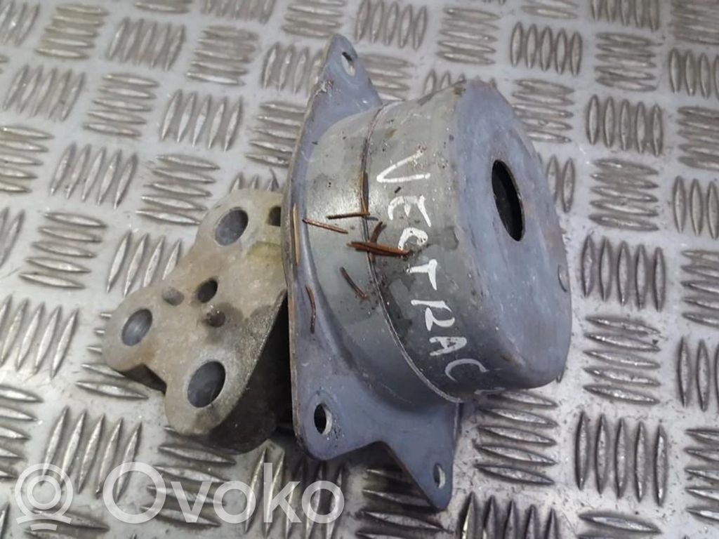 Opel Vectra C Soporte de montaje del motor 