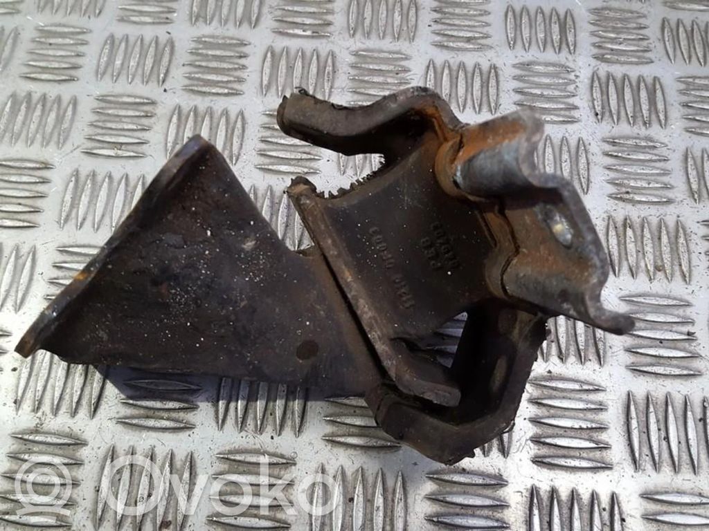 Nissan Terrano Engine mount bracket 