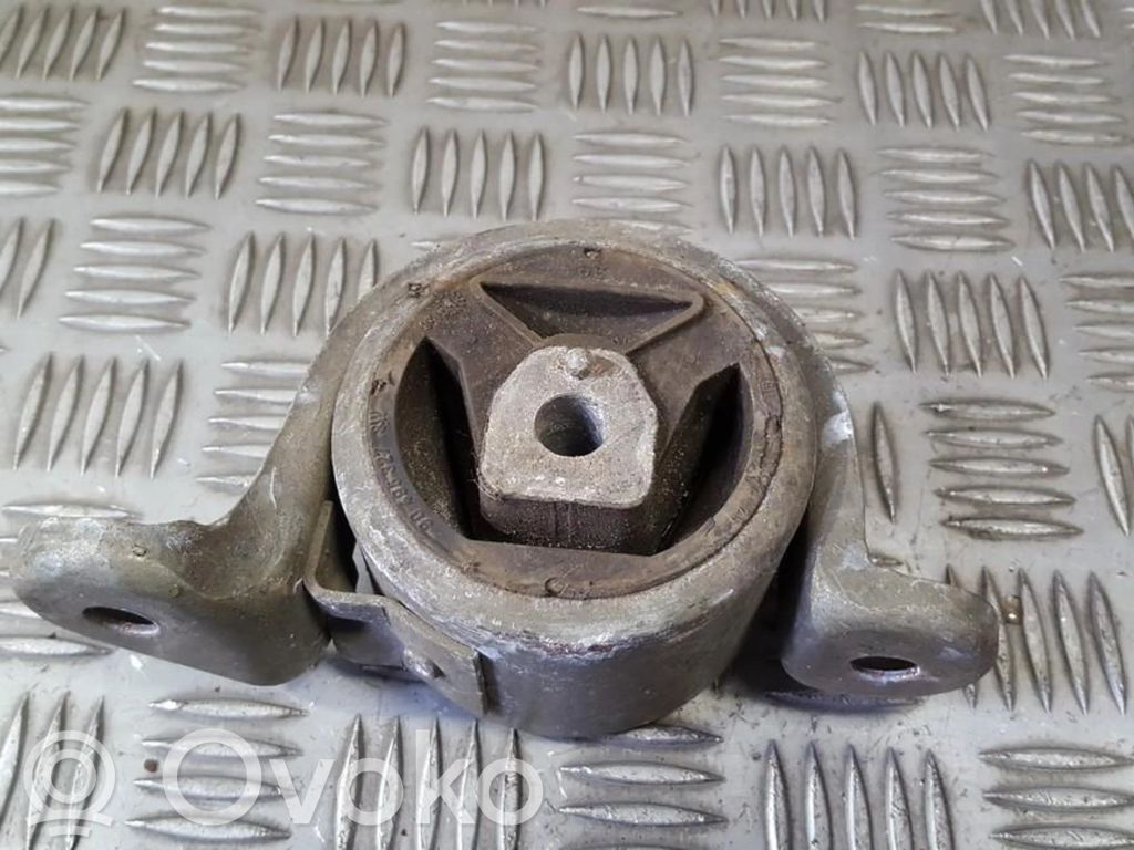 Opel Astra F Engine mount bracket 