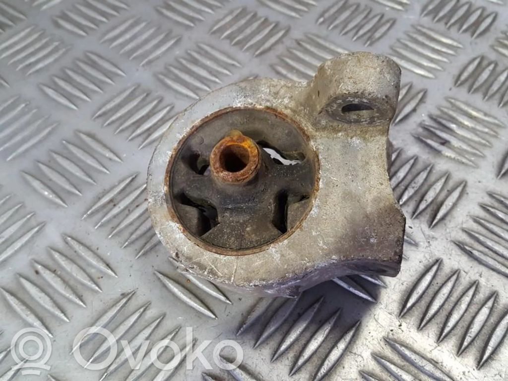 Engine mount bracket   1121199B00,1121199B00