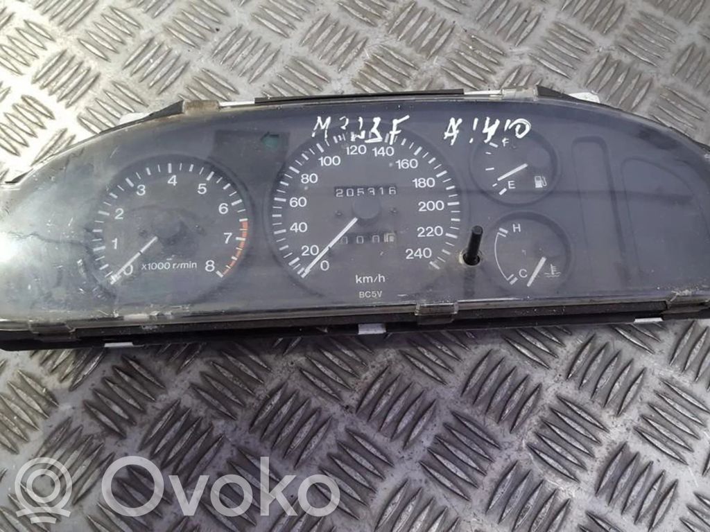 Mazda 323 Nopeusmittari (mittaristo) 