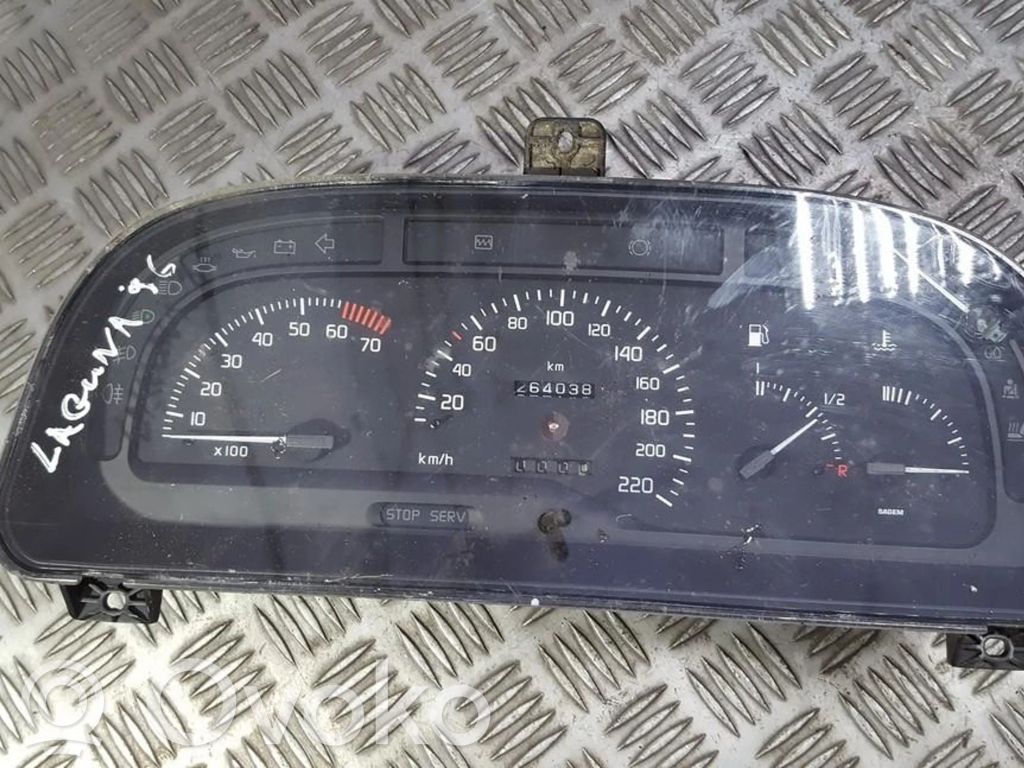 Renault Laguna I Vitezometru (grup de instrumente) 