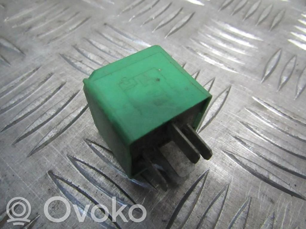 Otros relés   93BG13A025AA,V23136A1X2,93BG13A025AA,V23136A1X2,V23136A1X2