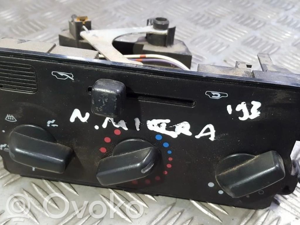 Nissan Micra Panel klimatyzacji 