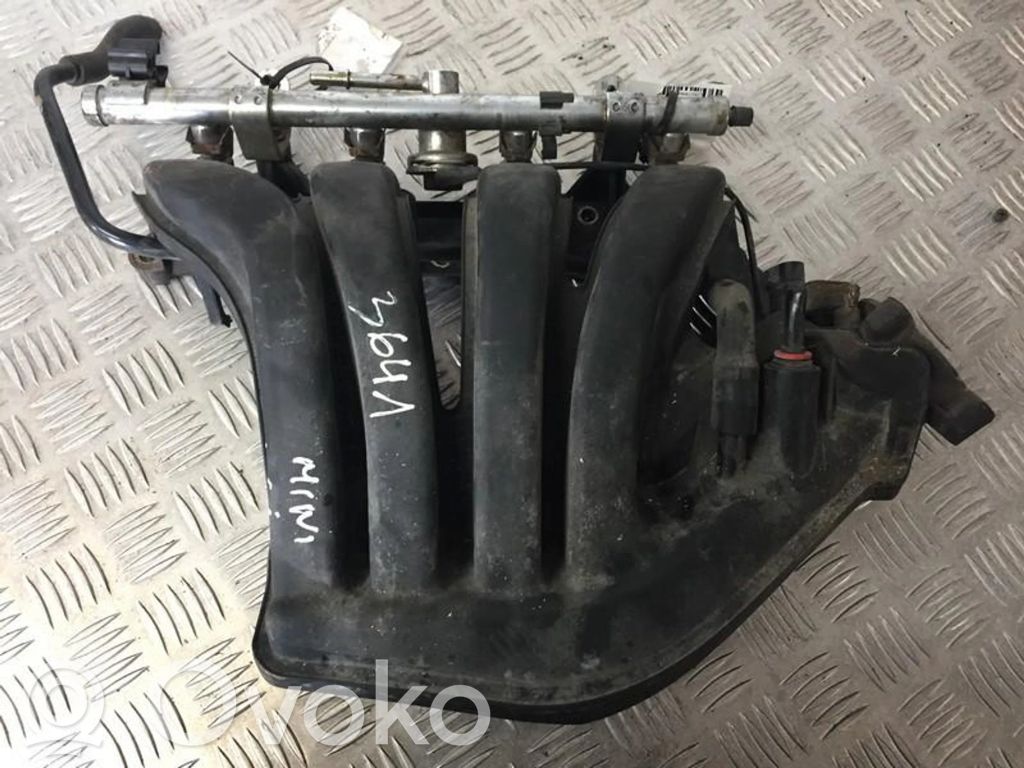 Mini One - Cooper R50 - 53 Ansaugbrücke Ansaugkrümmer 