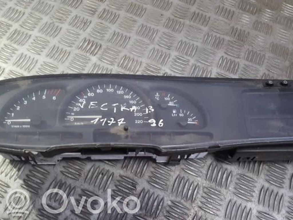 Opel Vectra B Tachimetro (quadro strumenti) 