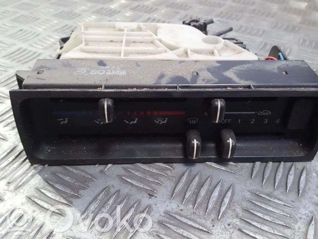 Mazda 323 Unidad de control climatización 